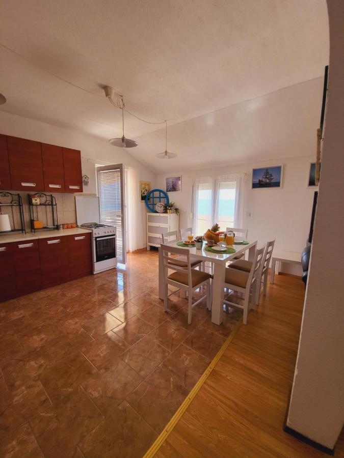 Apartment Beverly Kozino - By The Sea With Free Parking ภายนอก รูปภาพ